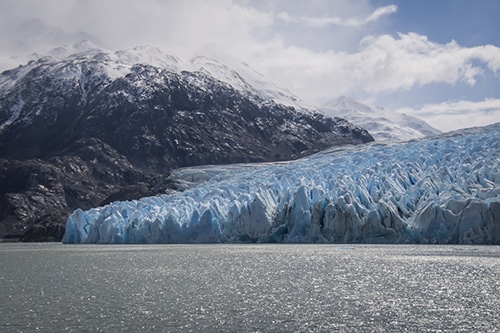 Navegación al Glaciar Grey y recorrido por el Macizo Paine